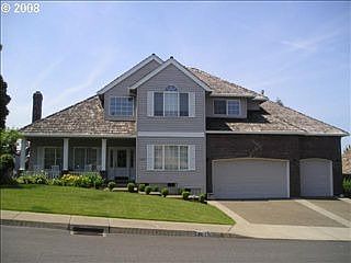 1st image of 13867 SW Hillshire Dr Uppr Drive