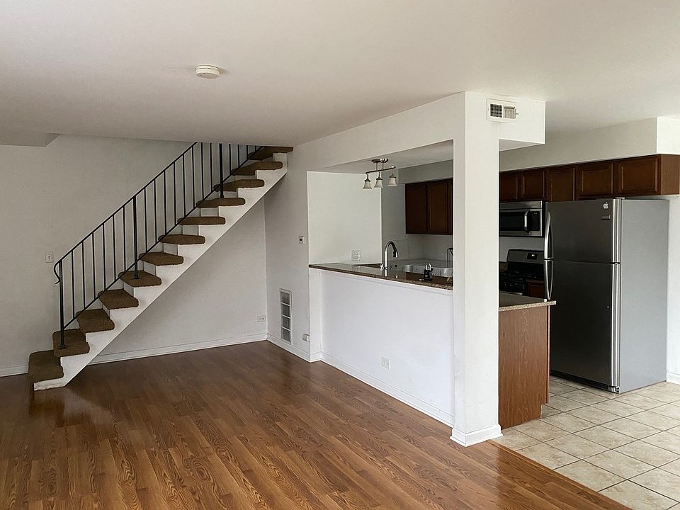 1st image of 1564 Cornell Dr
