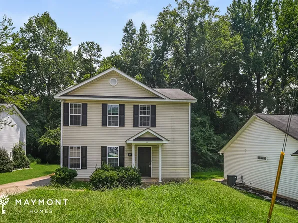 907 Tennyson Dr, Charlotte, NC 28208
