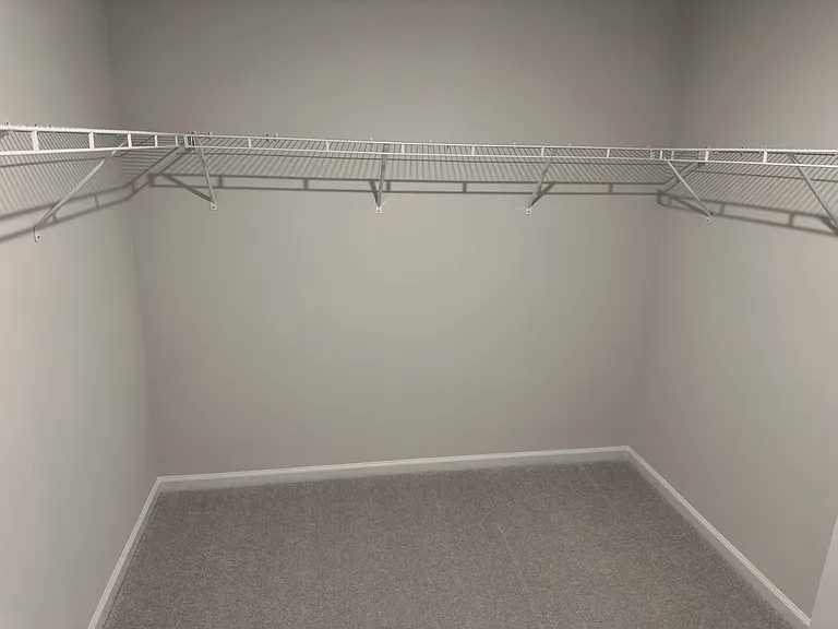 2232 Kasota Ln — Photo 10