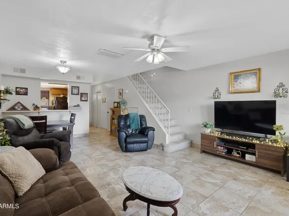 715 S Extension Road #63, Mesa, AZ 85210