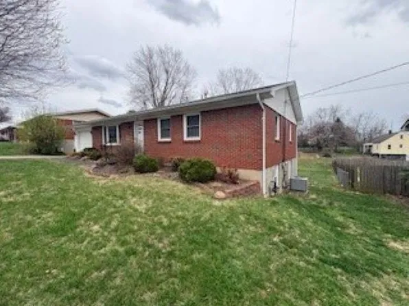 322 Mercer St, Elizabethtown, KY 42701