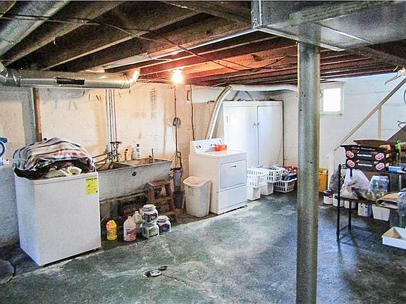 5th image of 338 Cole Ave