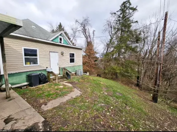 267 Grant St, Fairmont, WV 26554