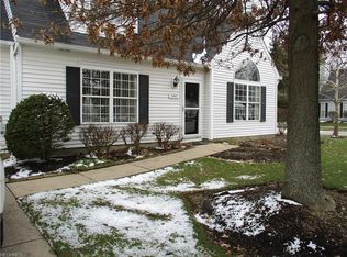 3397 Bristol Ln, Cuyahoga Falls, OH 44223
