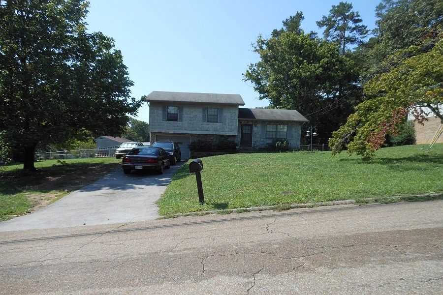 1st image of 1610 S Winer Dr