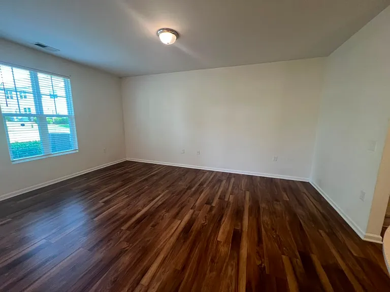 6140 Beale Loop — Photo 13