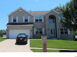 965 Molloy Dr, O'Fallon, MO 63366