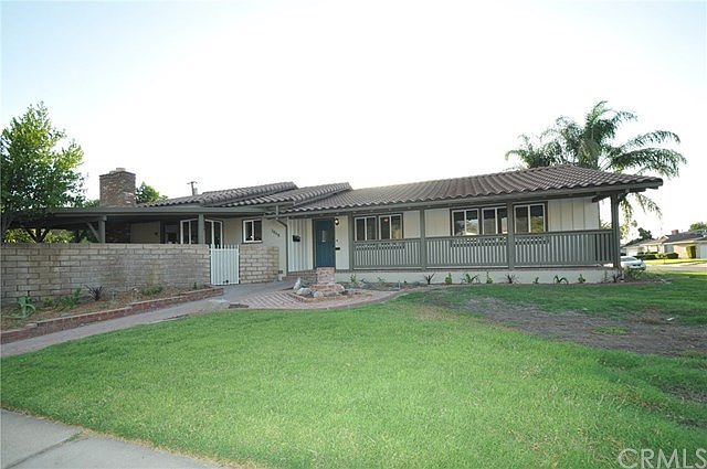 1st image of 3868 Parkside Dr