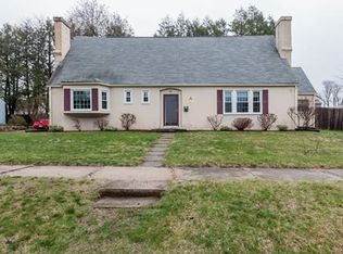 6 Upper Beverly Hls, West Springfield, MA 01089