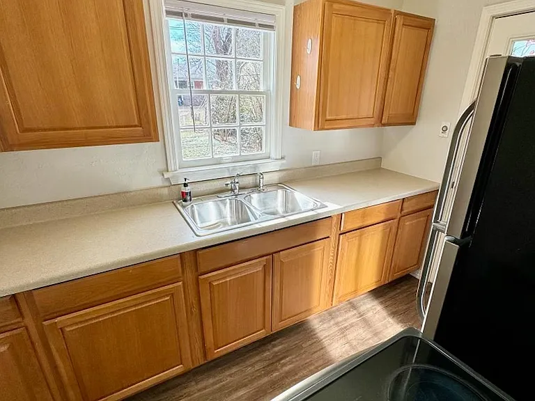 1812 Brighton Ave — Photo 13