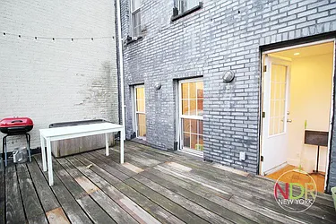 Rented by Next Door Realty NYC