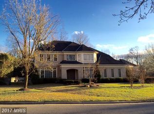 7010 Winterberry Ln, Bethesda, MD