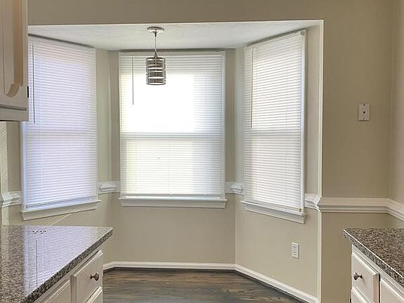 4th image of 5767 Rivermill Cir