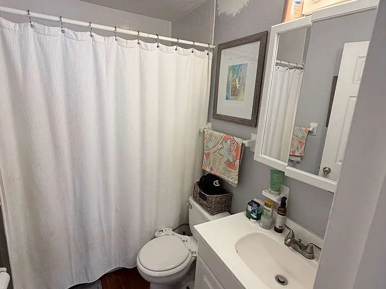 120 E Miller St — Photo 8
