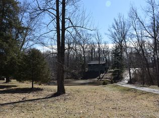 6271 E Spring Lake Rd, Mooresville, IN 46158