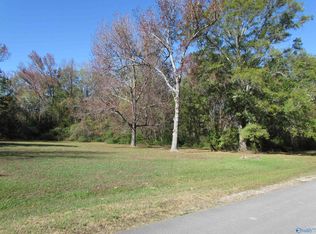 14 Tim Ave SE, Decatur, AL 35603