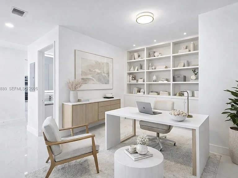 700 NE 24th St #3502 — Photo 15