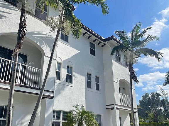 2nd image of 8960 NW 97th Ave APT 221