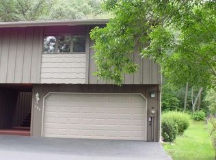 164 Kingswood Dr, Red Wing, MN 55066