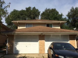 845 Bishop Ave, Aurora, IL 60506