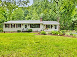 1058 Russell Rd, Westfield, MA 01085