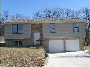 5270 Chippendale Ln, Imperial, MO 63052