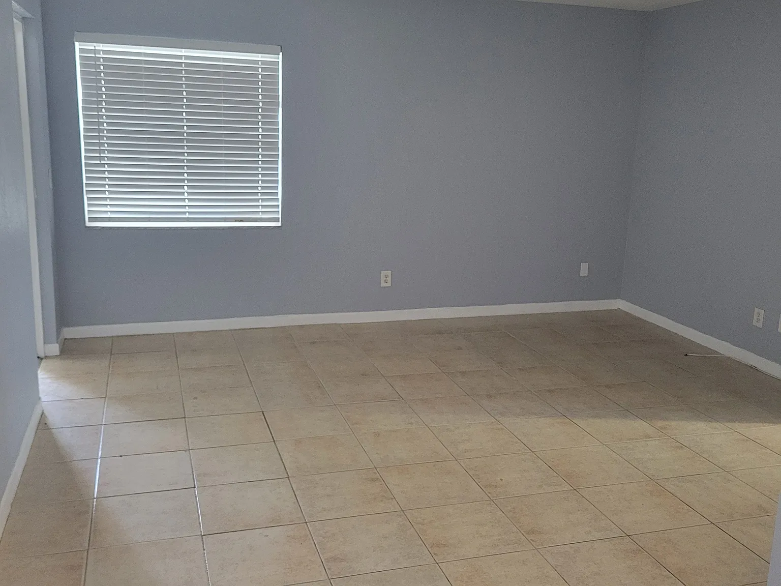 225 5th Avenue NE - 35 — Photo 2