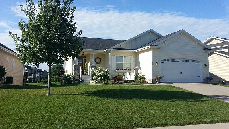 1st image of 60 NE Gracewood Dr