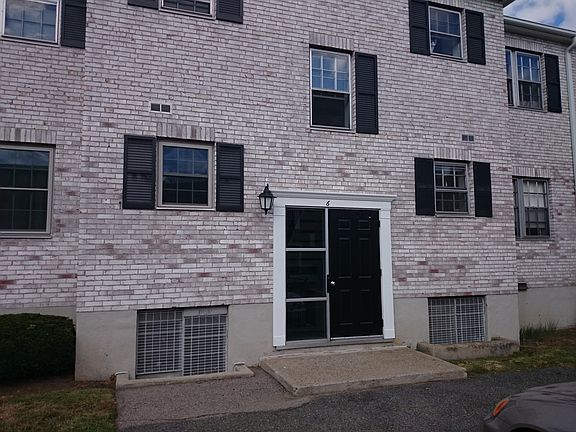 2nd image of 6 Lake Shore Ct APT 3