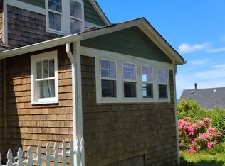4274 Lief Erikson Dr, Astoria, OR 97103