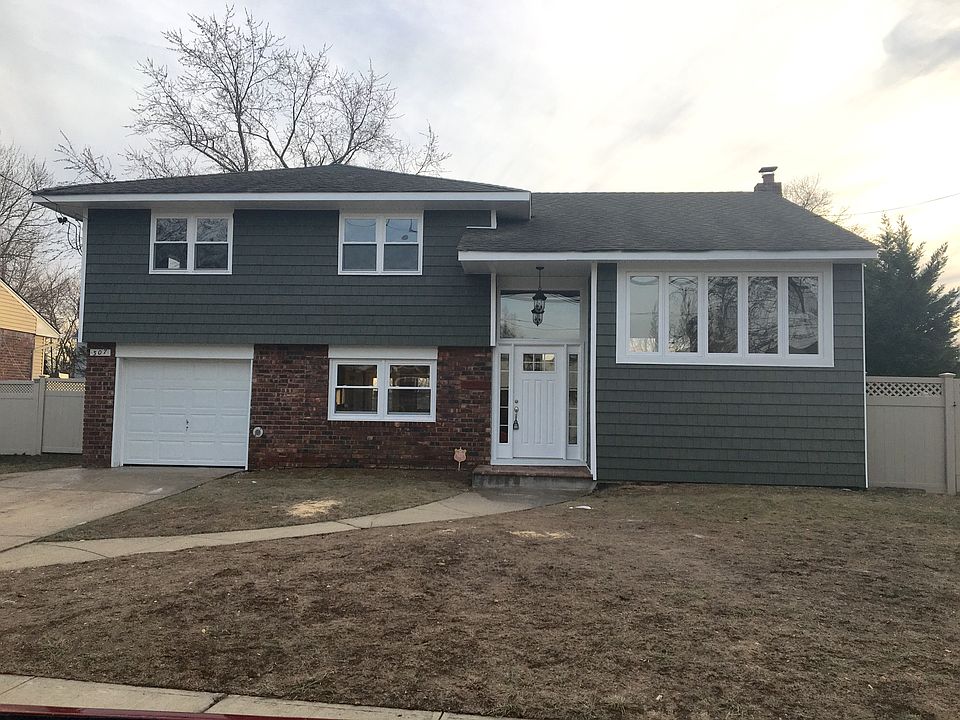 1st image of 307 Violet St
