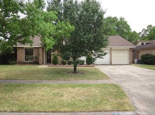 6811 Briarfield Dr, Spring, TX 77379