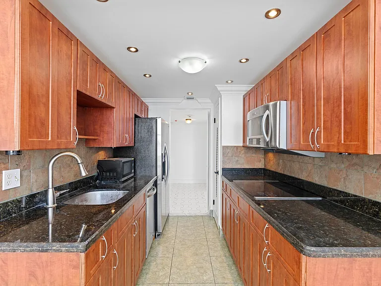 3800 Washington Rd #812 — Photo 14