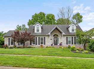 8316 Lacevine Rd, Louisville, KY 40220