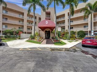 7755 Yardley Dr APT 111, Tamarac, FL 33321
