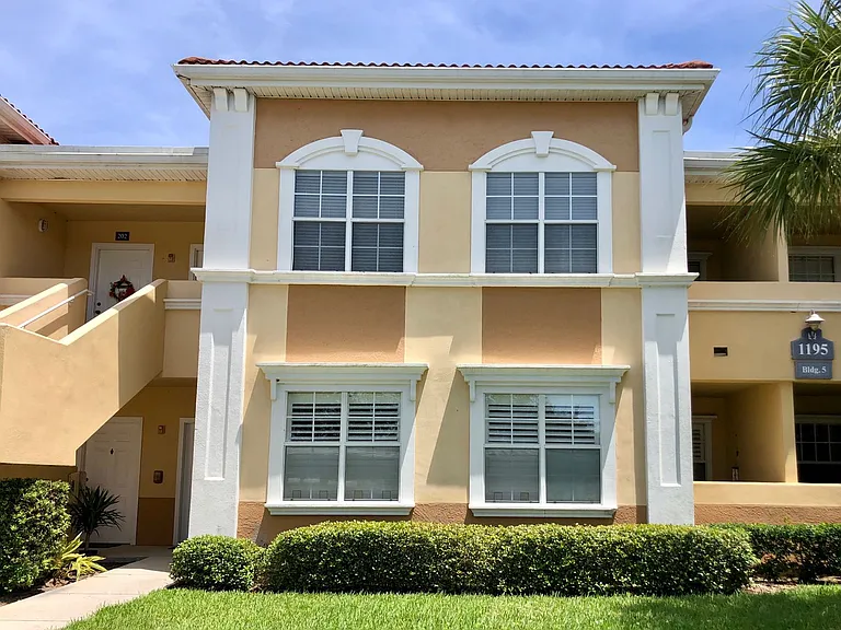 1195 Villagio Cir #203 — Photo 1