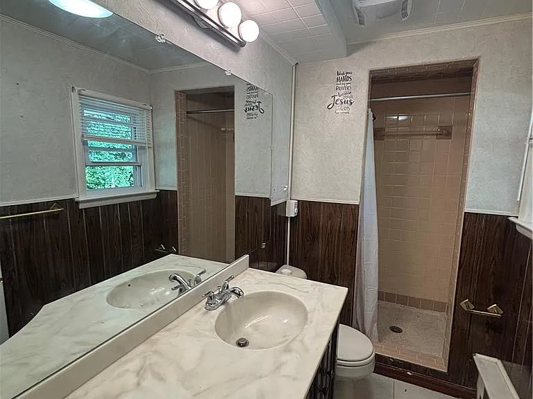 3200 Highland Dr — Photo 6