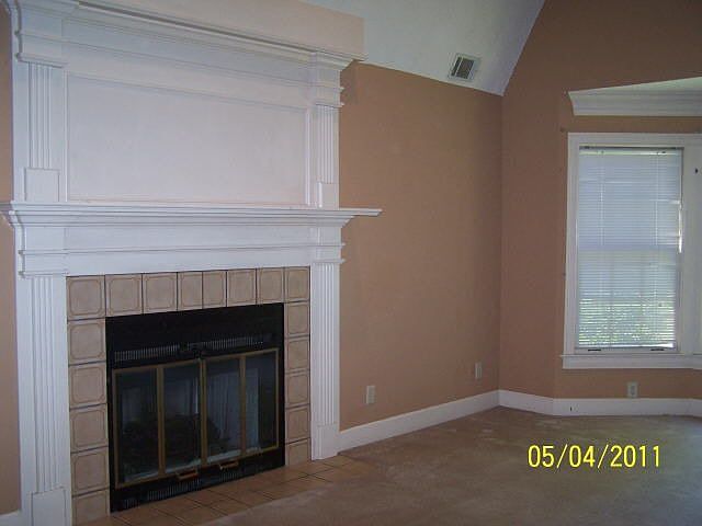 2nd image of 3232 Hugos Cir SE