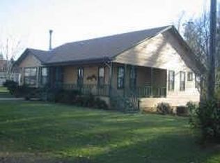 207 Joanna Pine Ln, Livingston, TX 77351