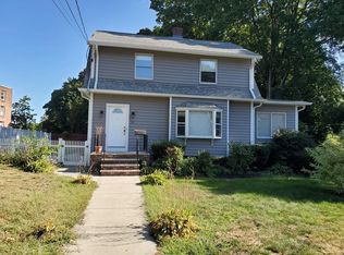55 Fenno St, Quincy, MA 02170