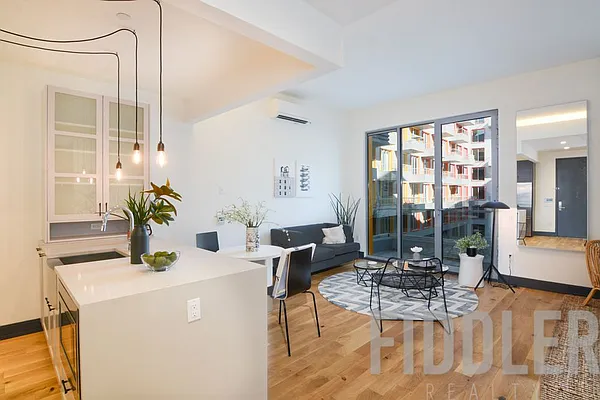 Rented by Fiddler Realty | media 38