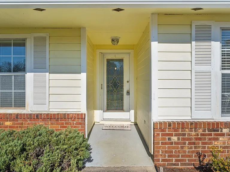 13241 Mendenhall Pl — Photo 4