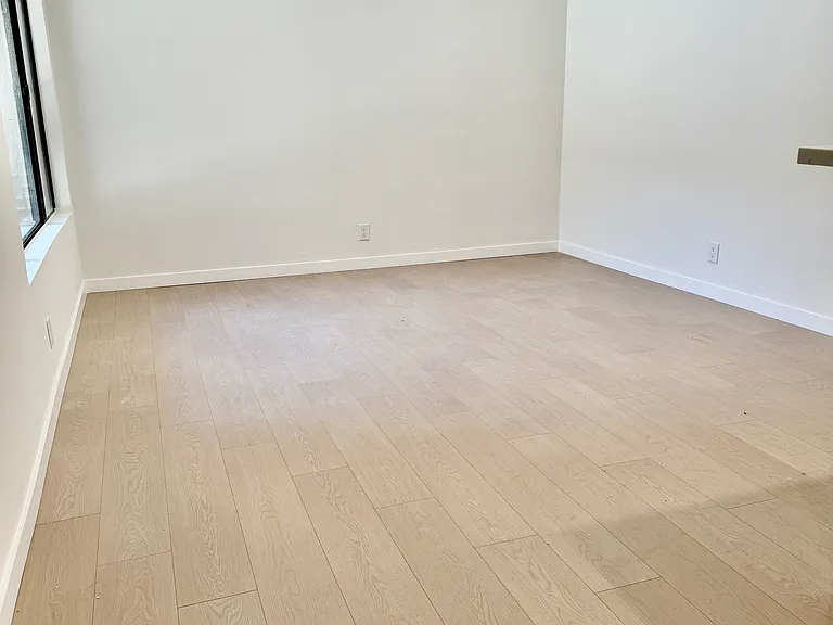 5259 Cartwright Ave #104 — Photo 7