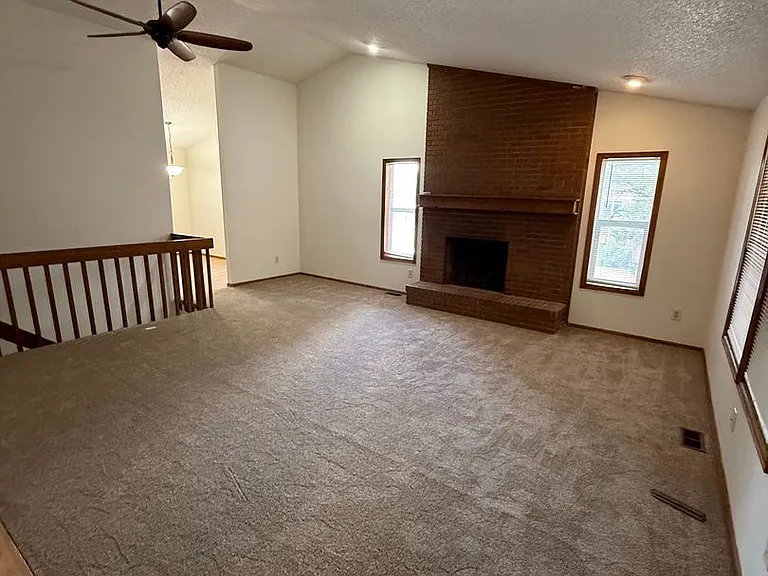 6840 Delmonico Dr — Photo 5