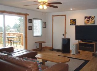 373 Discovery Rd, Port Townsend, WA 98368