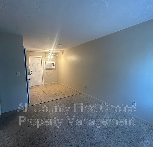 1530 Carmel Ave #2 — Photo 5