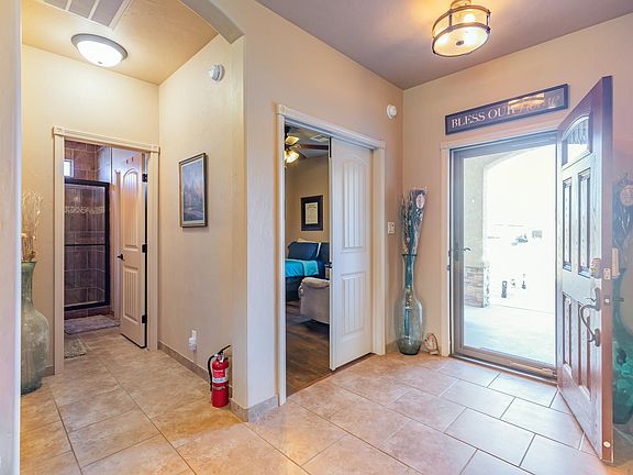 4th image of 1148 El Nido Dr
