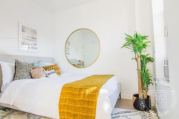 Rented by Nolita Group | media 15