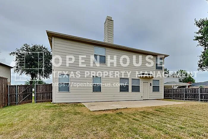 1304 Eagle Wing Ln — Photo 27